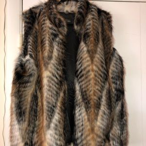 Donna’s Fabulous Luxury Faux Fur || Vest